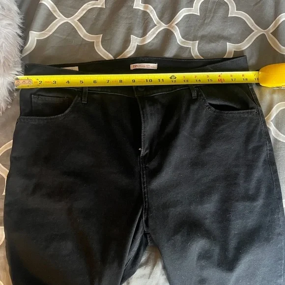 721 Levi’s Black Skinny Jeans - Picture 13 of 15